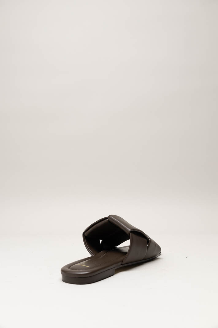 Donkerbruin Slipper image