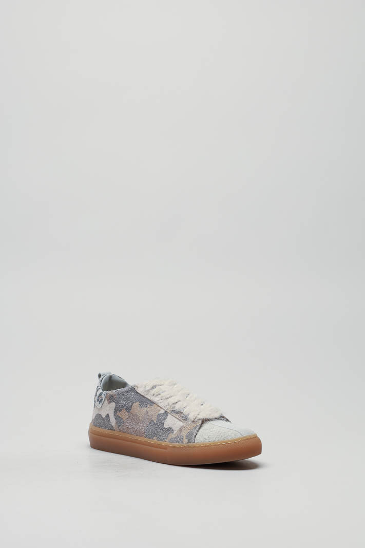 zoom in on Beige Sneaker image Beige Sneaker image