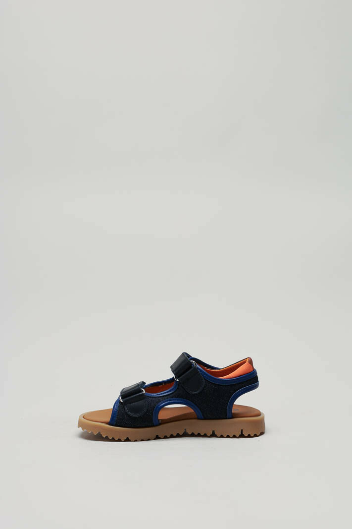 zoom in on Blauw Sandaal image Blauw Sandaal image