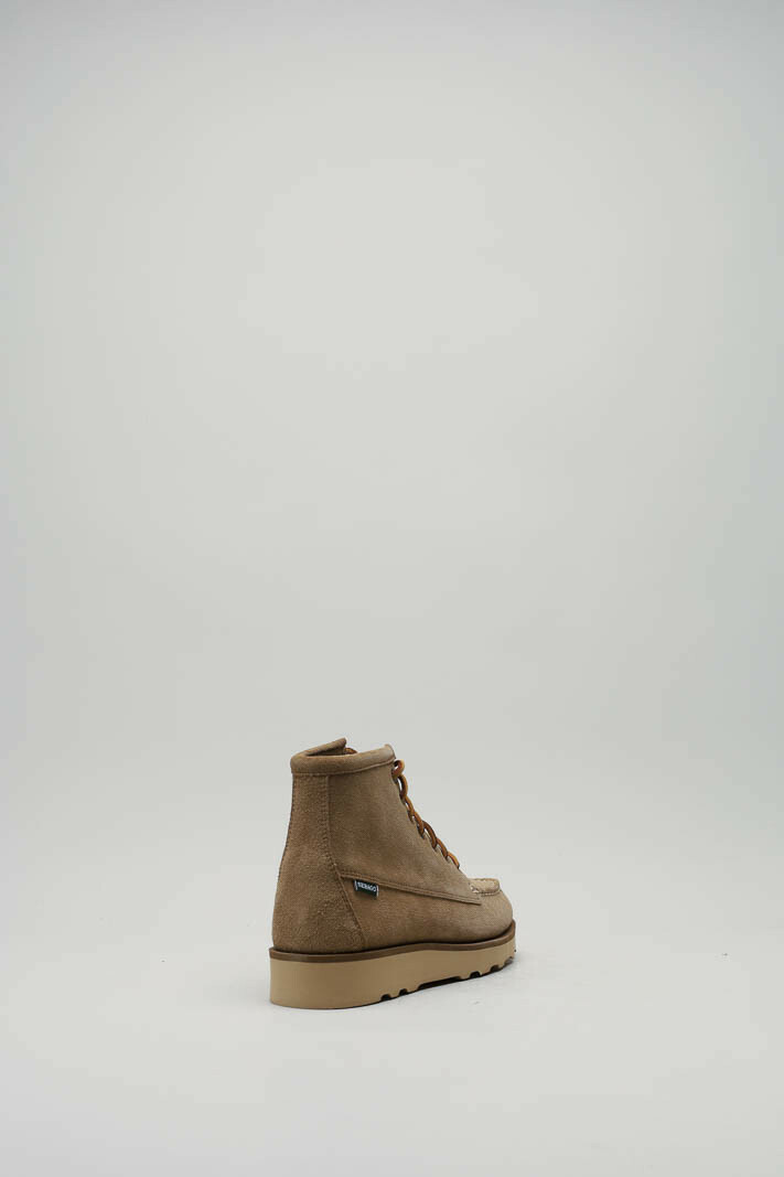 zoom in on Beige Veterschoen hoog image Beige Veterschoen hoog image