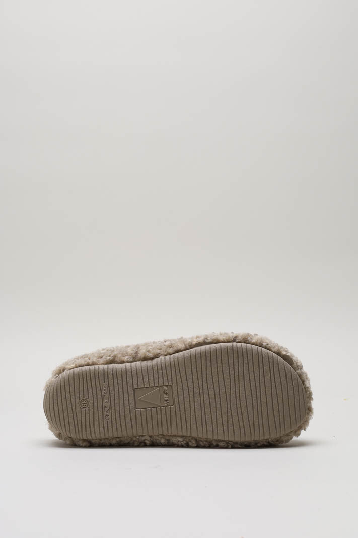 Taupe Pantoffel image