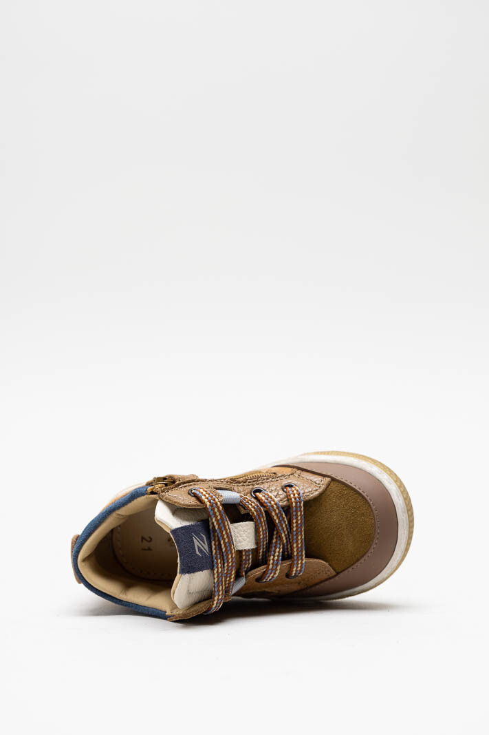 Camel Sneaker image