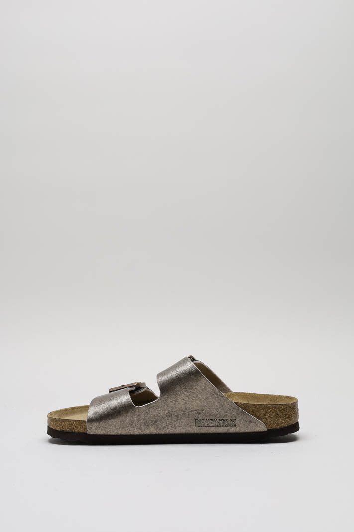 zoom in on Platina Slipper image Platina Slipper image