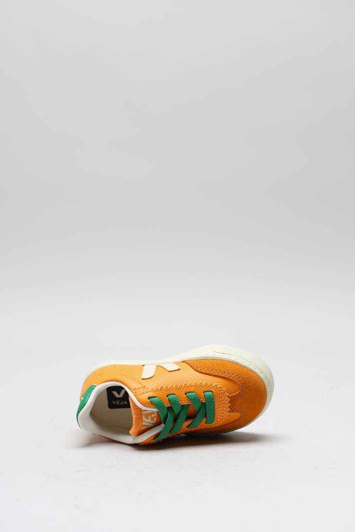 zoom in on Oranje Sneaker image Oranje Sneaker image