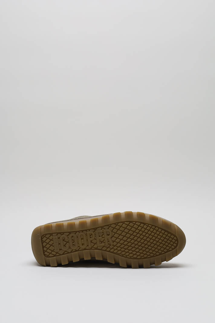 zoom in on Kaki Sneaker image Kaki Sneaker image
