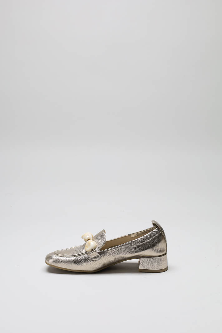 zoom in on Goud Mocassin image Goud Mocassin image