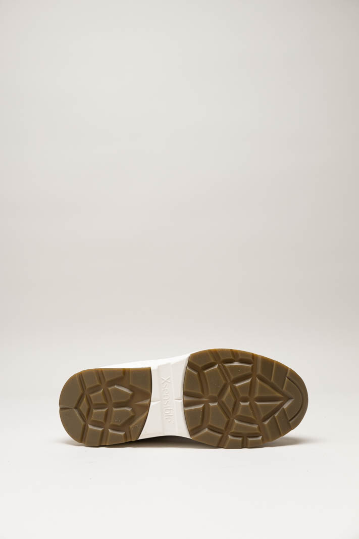 Ecru Sneaker image
