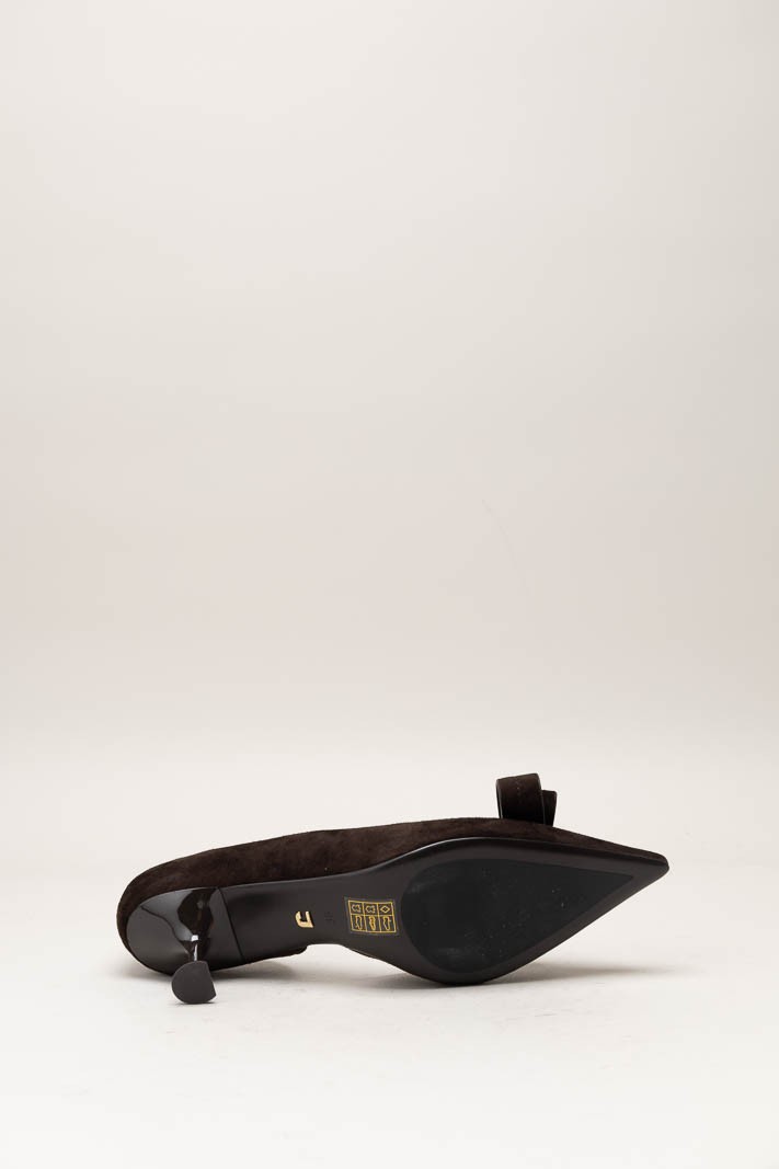 Donkerbruin Pump image