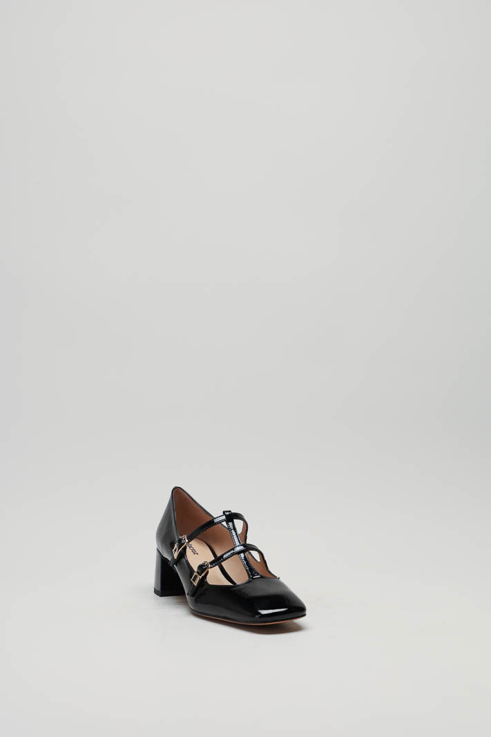 Zwart Pump