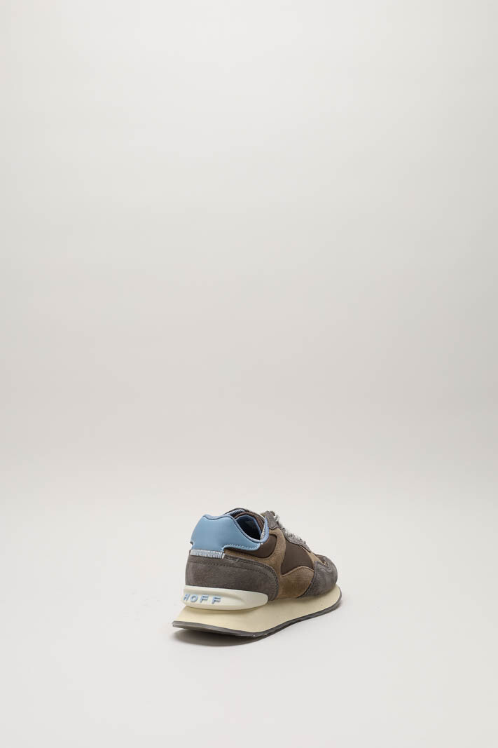 zoom in on Bruin Sneaker image Bruin Sneaker image