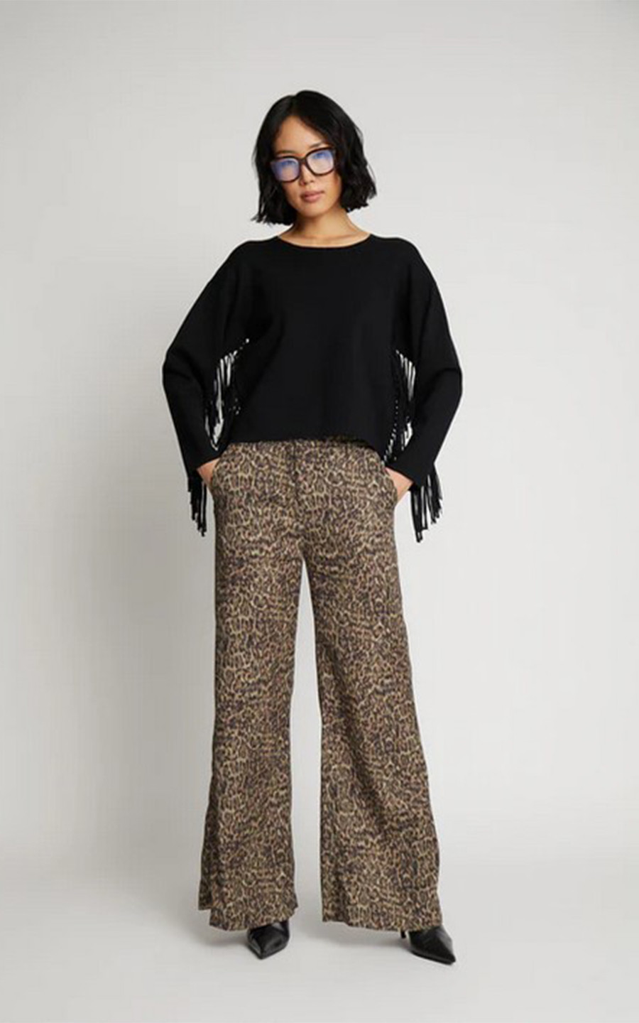 zoom in on Zwart Sweater/trui image Zwart Sweater/trui image