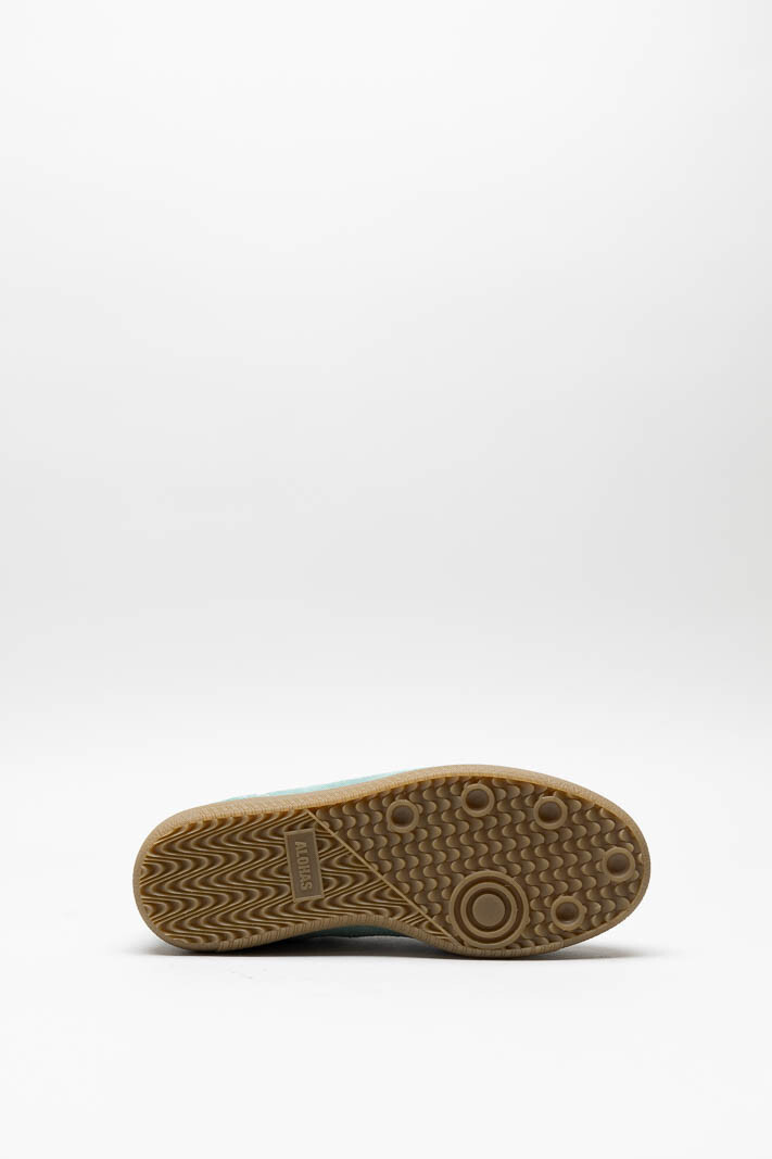 Watergroen Sneaker image