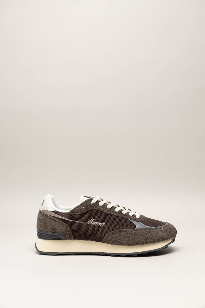 Bruin Sneaker
