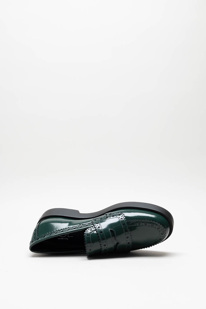 zoom in on Groen Mocassin image Groen Mocassin image