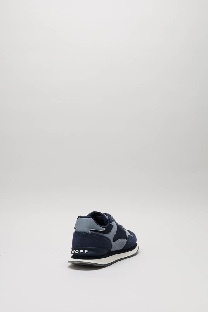 zoom in on Blauw Sneaker image Blauw Sneaker image