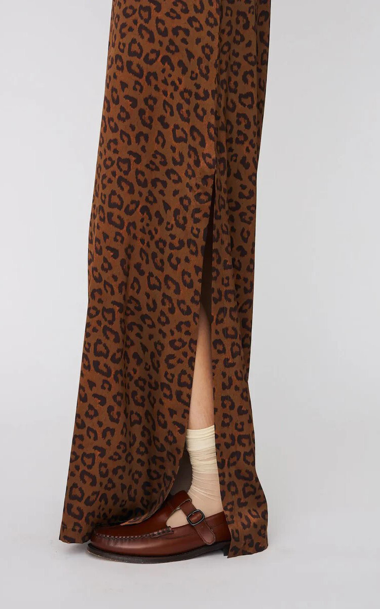 Bruin Jurk image