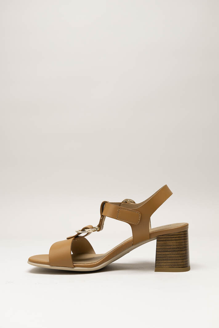 Bruin Sandaal hak image