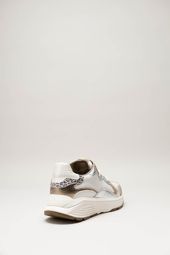 Ecru Sneaker image