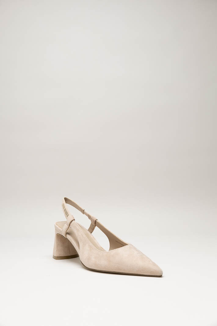 Nude Pump