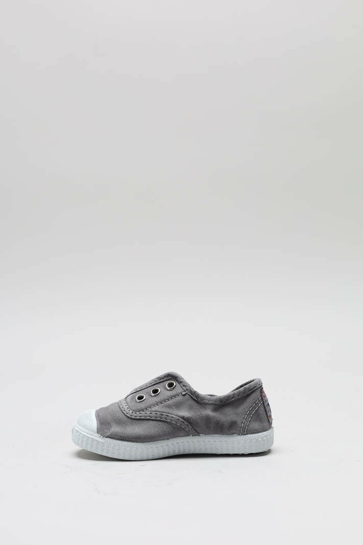 zoom in on Grijs Speelschoen image Grijs Speelschoen image