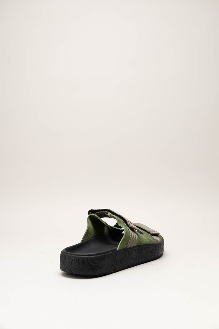 Kaki Slipper image