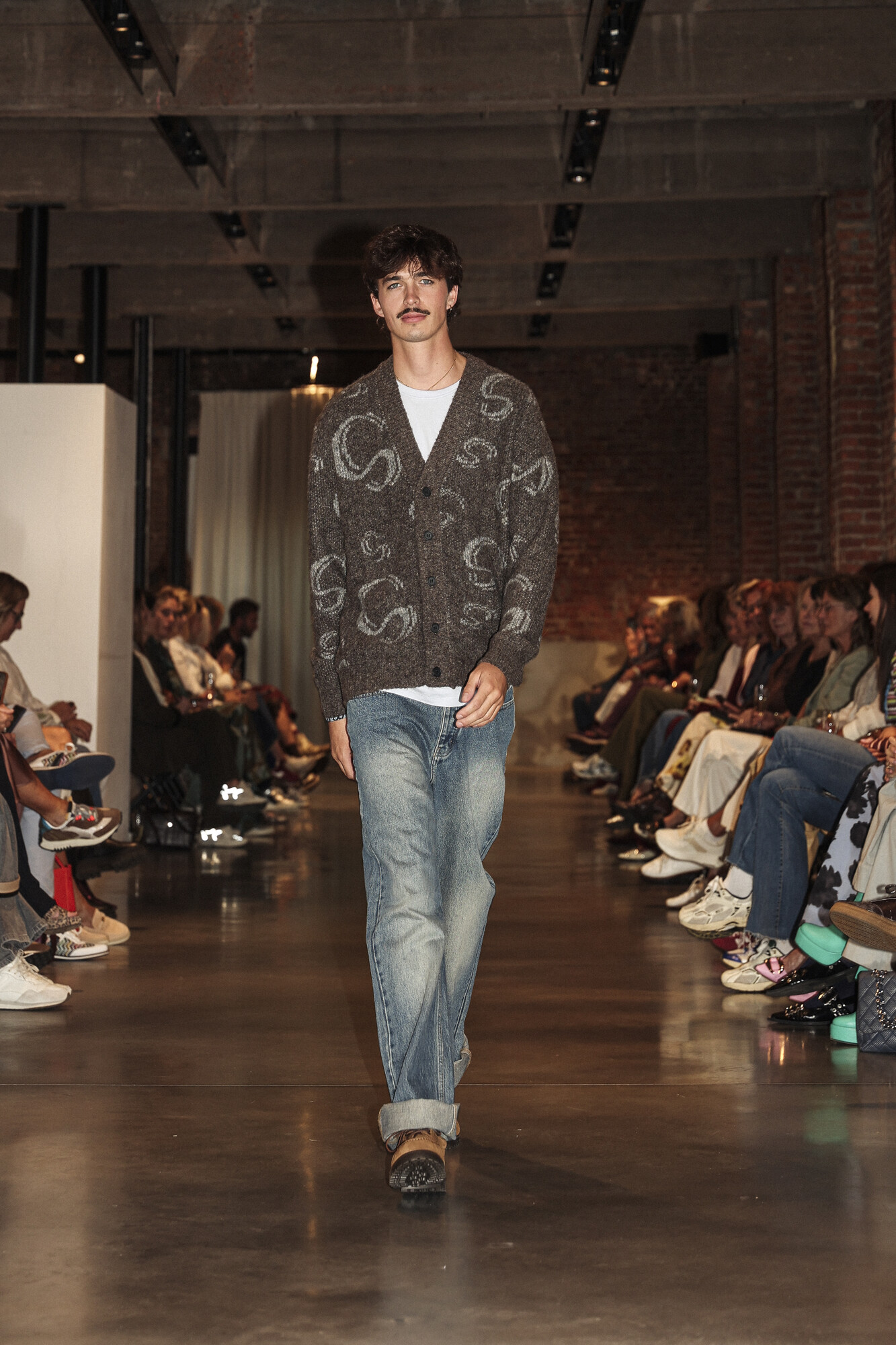 Runway Show PT.1 - 0.05