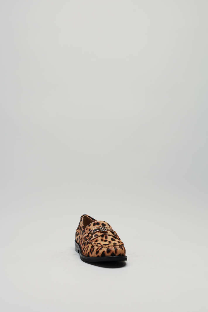zoom in on Beige Mocassin image Beige Mocassin image