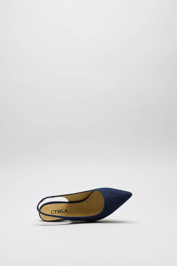 zoom in on Blauw Pump image Blauw Pump image