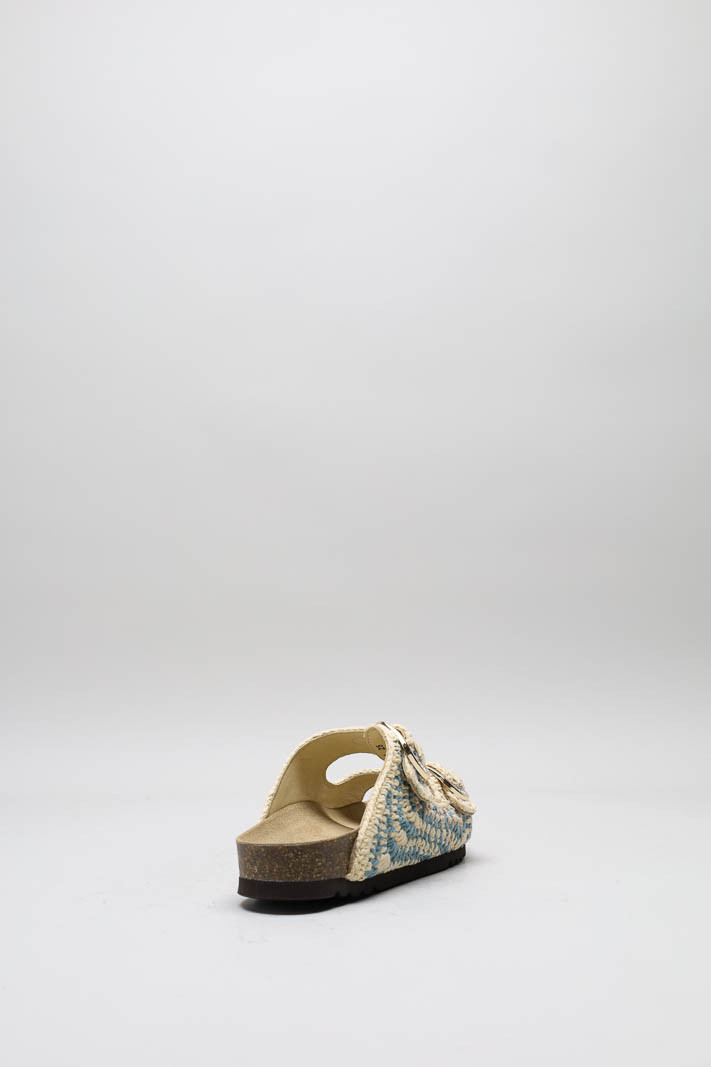 zoom in on Geel Slipper image Geel Slipper image