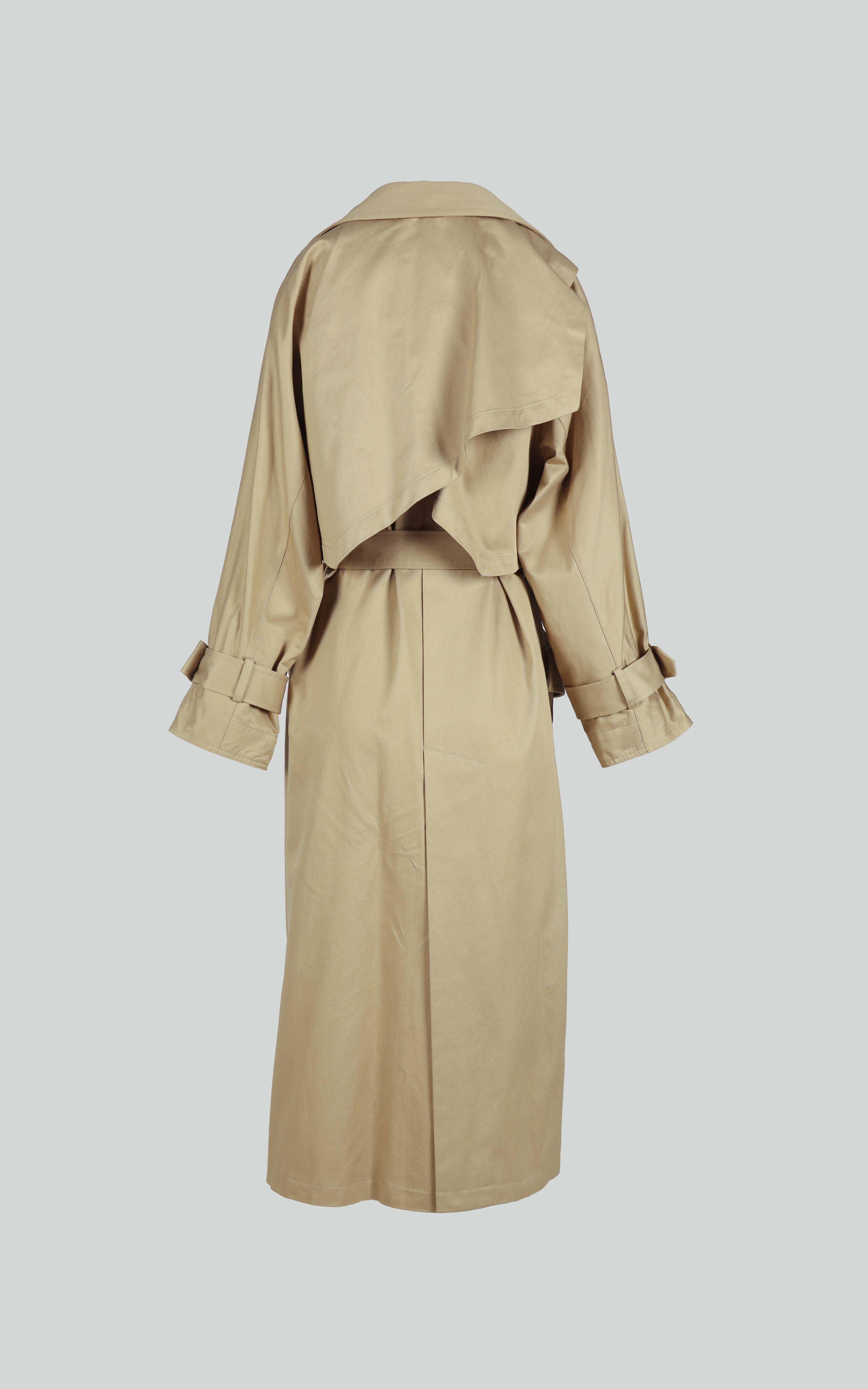 Beige Jas