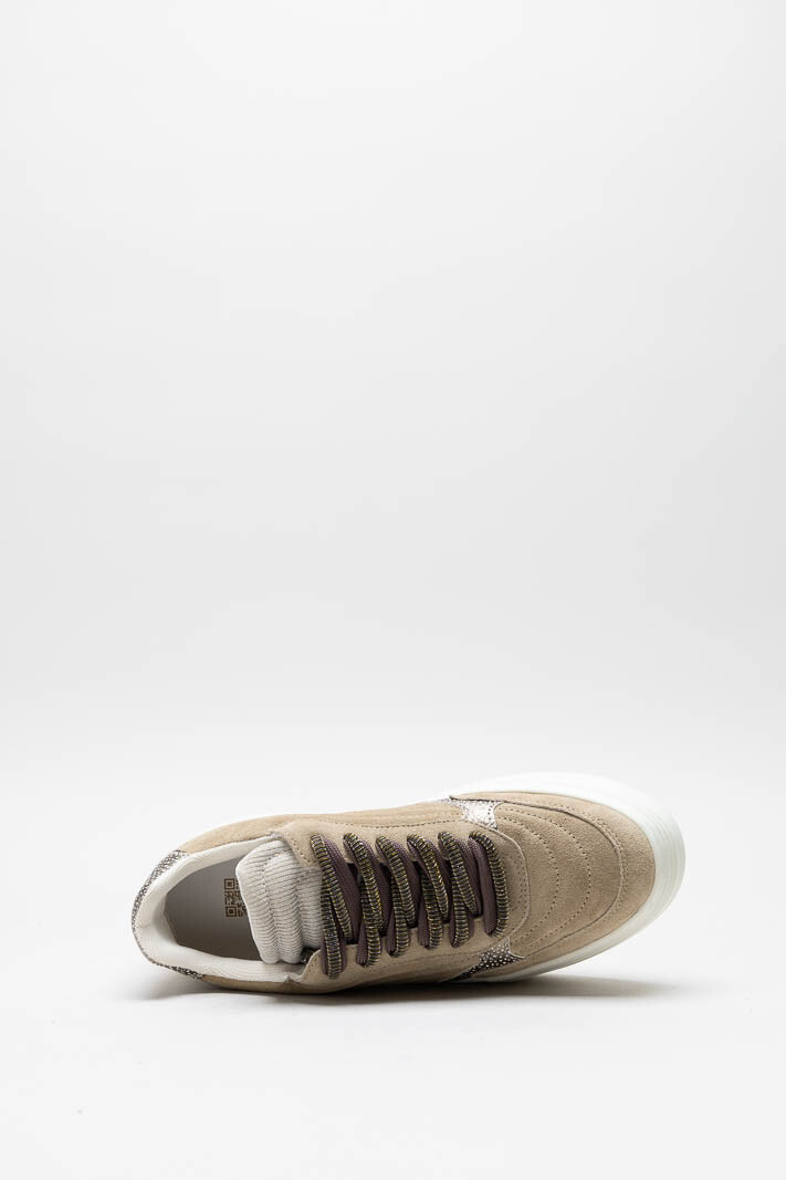 Beige Sneaker image