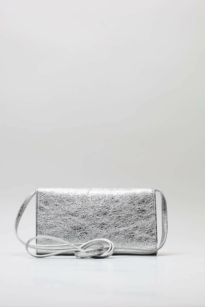 zoom in on Zilver Clutch image Zilver Clutch image