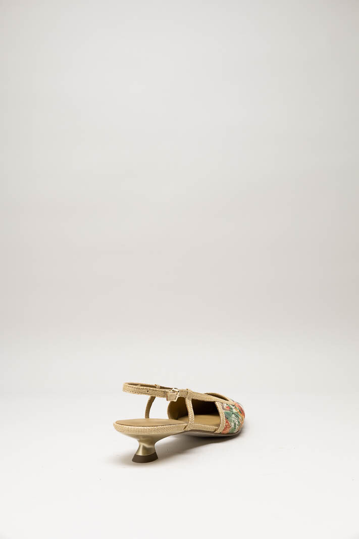 Beige Pump image