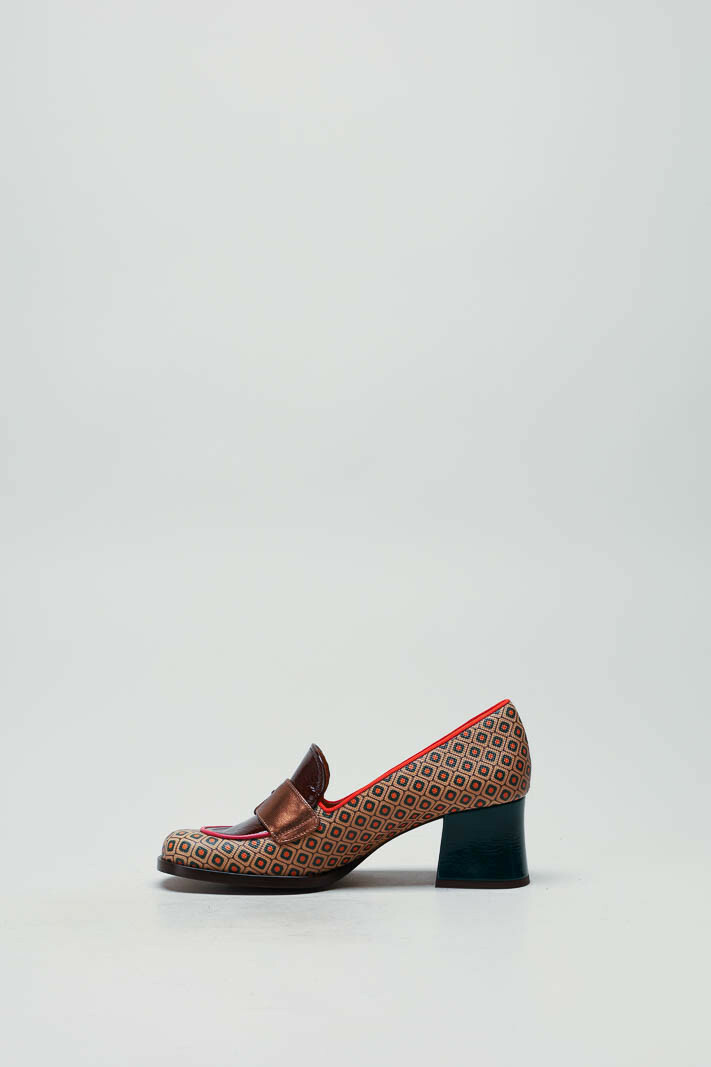zoom in on Multi Mocassin hak image Multi Mocassin hak image