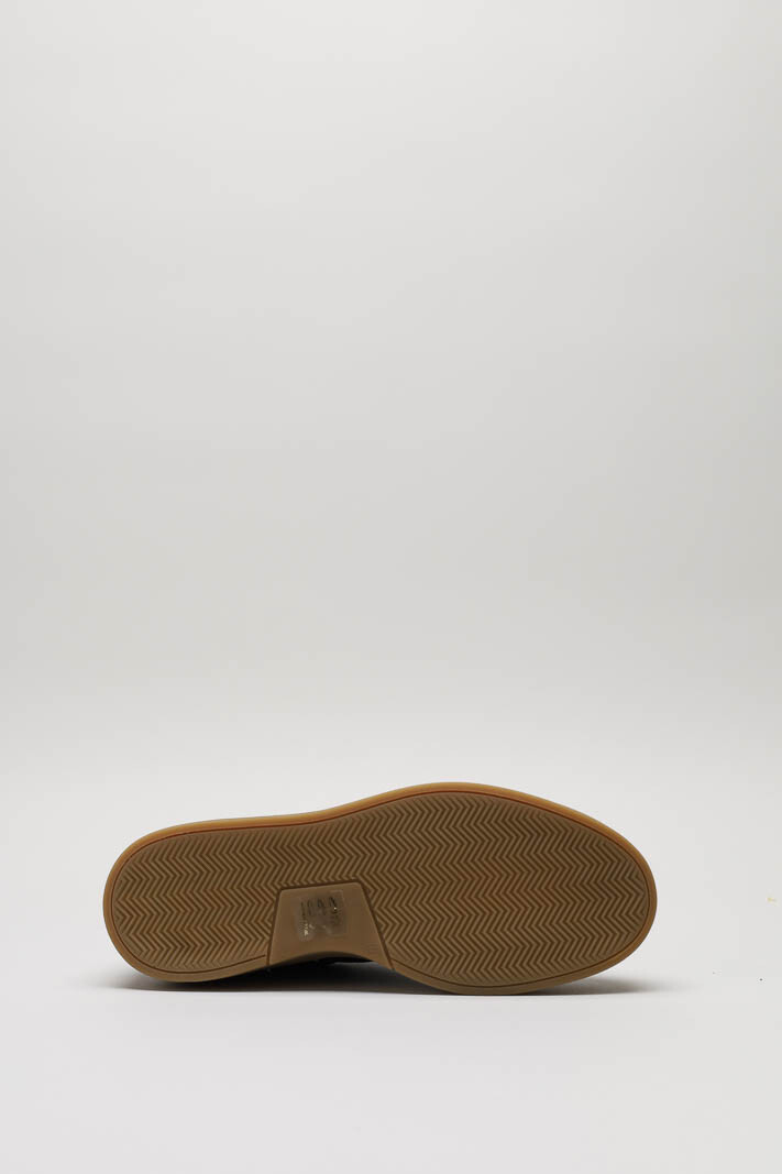 zoom in on Zwart Sneaker image Zwart Sneaker image