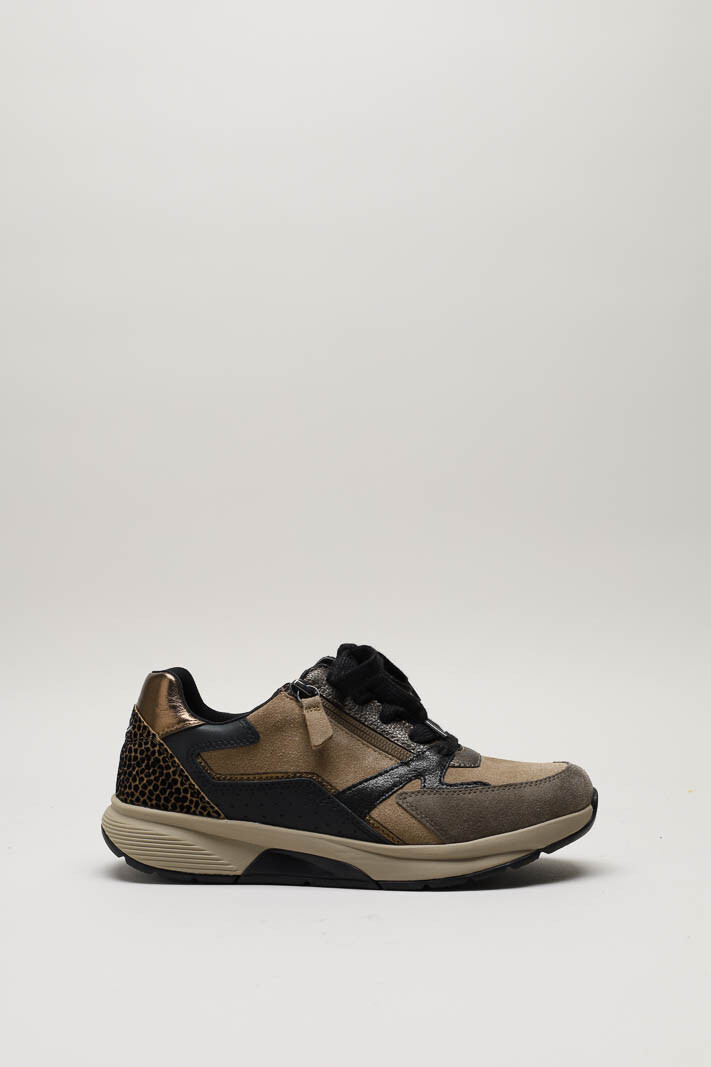 Bruin Sneaker