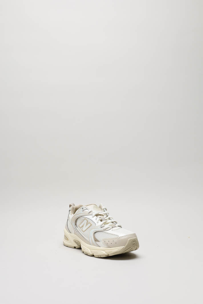 Beige Sneaker