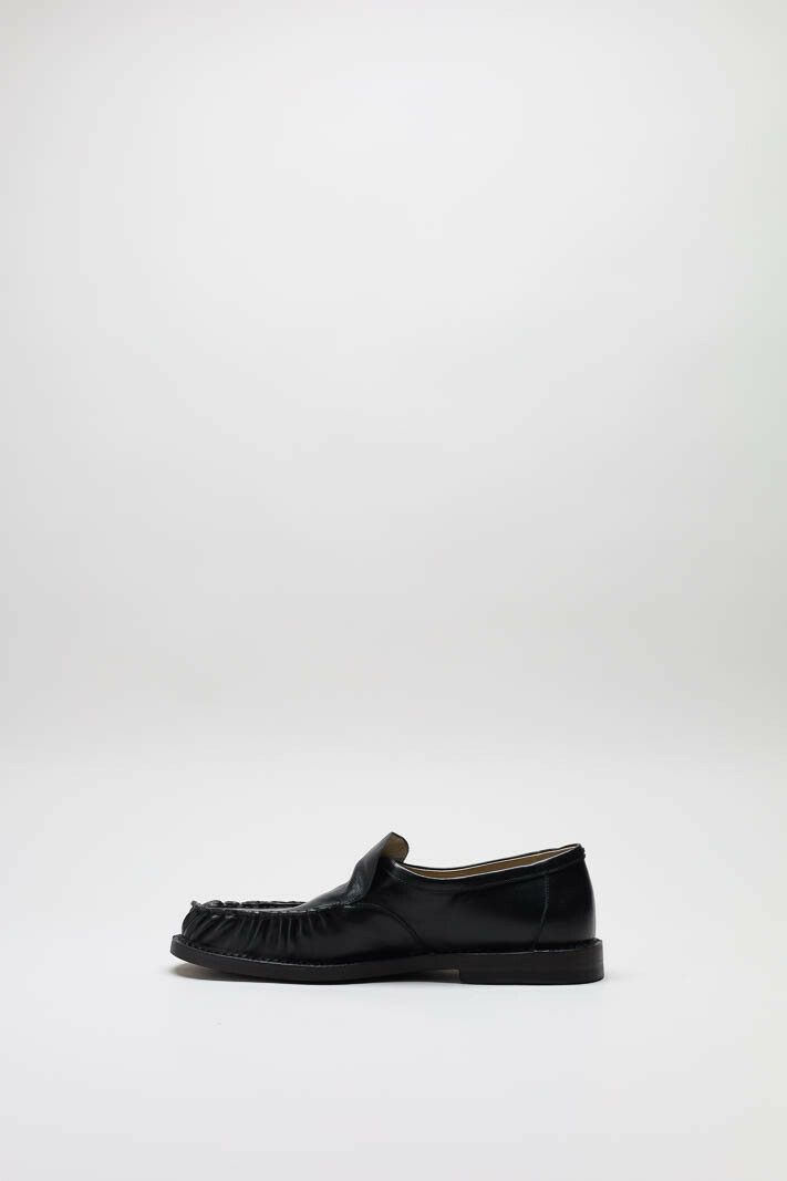 zoom in on Zwart Mocassin image Zwart Mocassin image