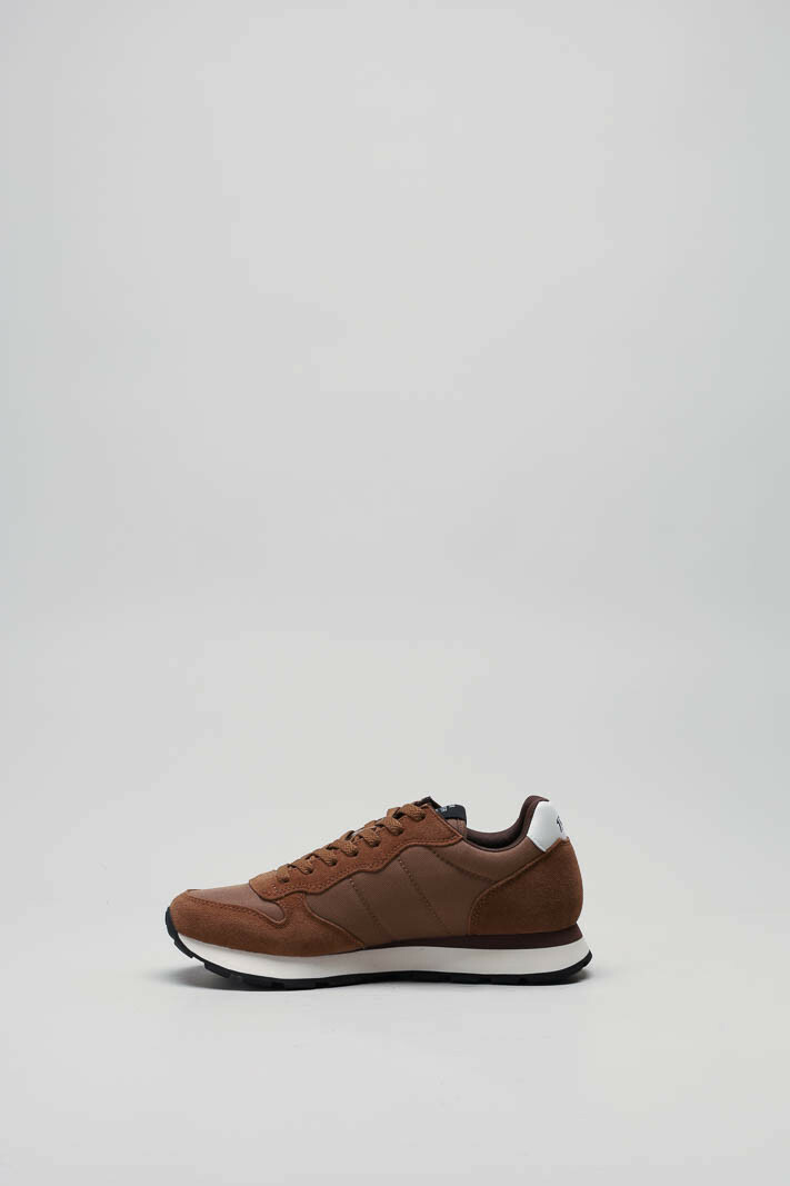 zoom in on Lichtbruin Sneaker image Lichtbruin Sneaker image