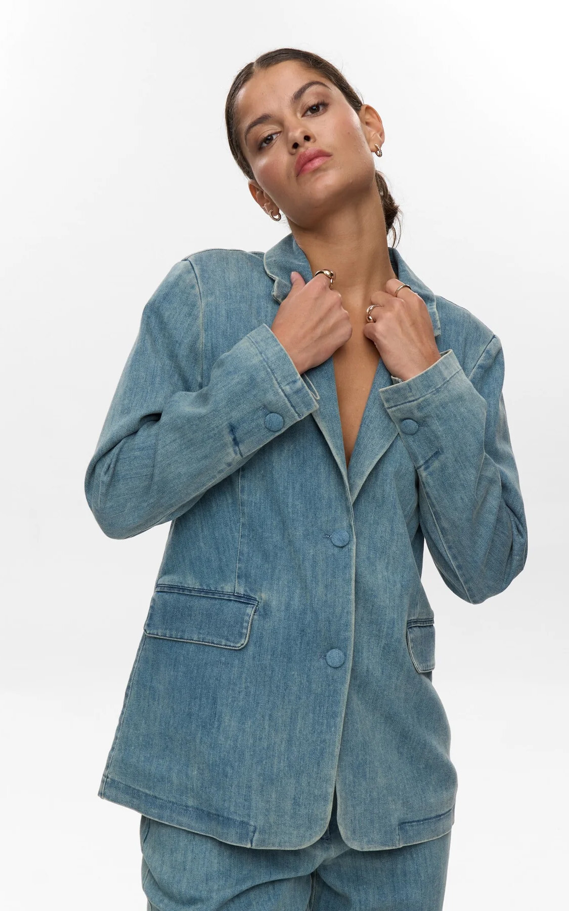 zoom in on Jeans Blazer image Jeans Blazer image
