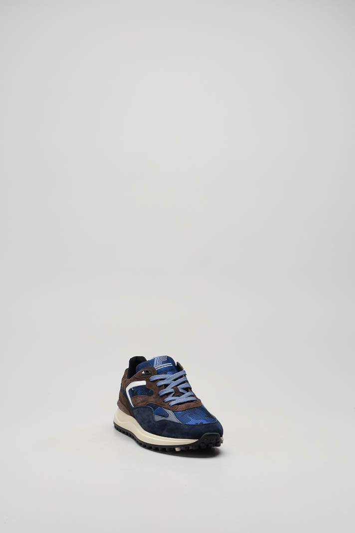 zoom in on Blauw Sneaker image Blauw Sneaker image