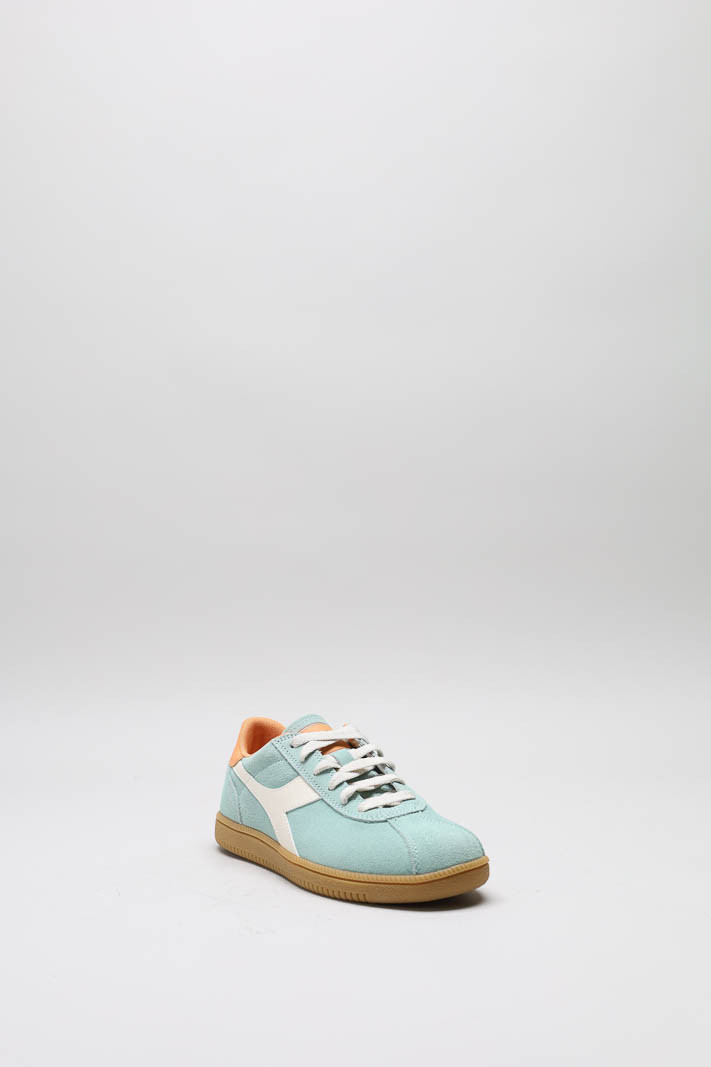 zoom in on Lichtblauw Sneaker image Lichtblauw Sneaker image