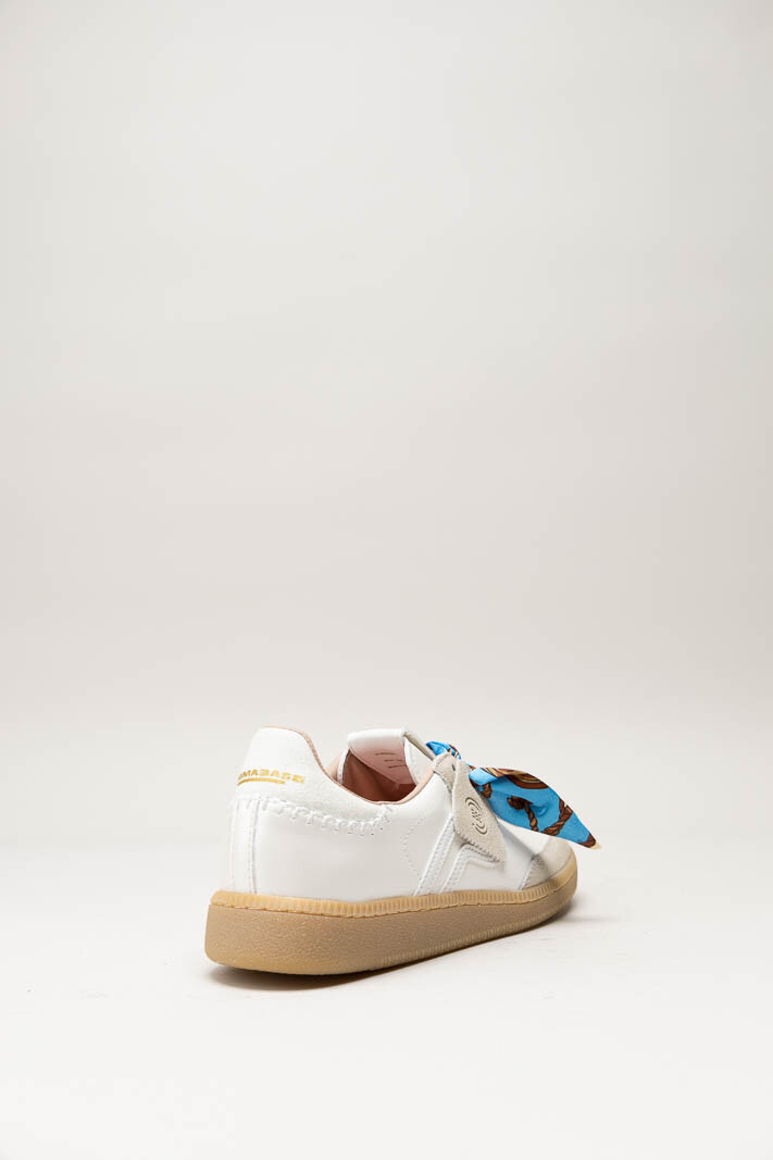 Lichtbeige Sneaker image