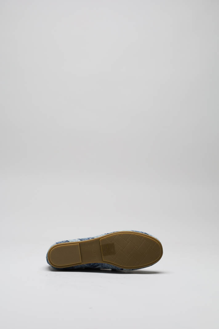 zoom in on Blauw Mocassin image Blauw Mocassin image