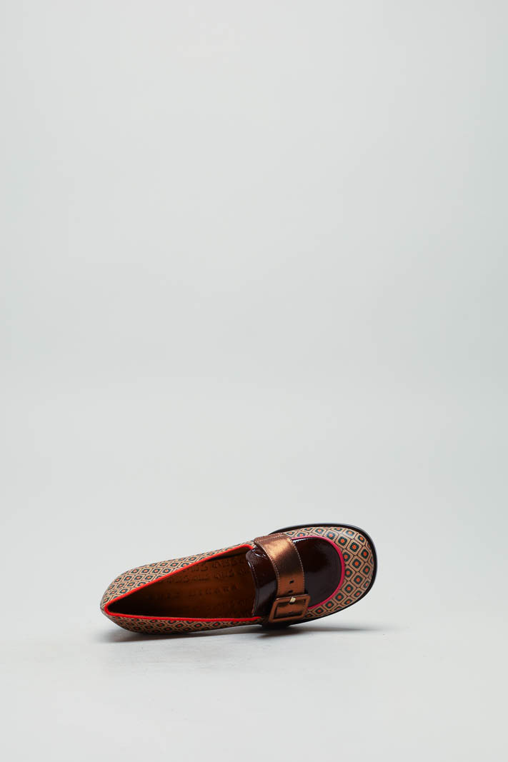 zoom in on Multi Mocassin hak image Multi Mocassin hak image