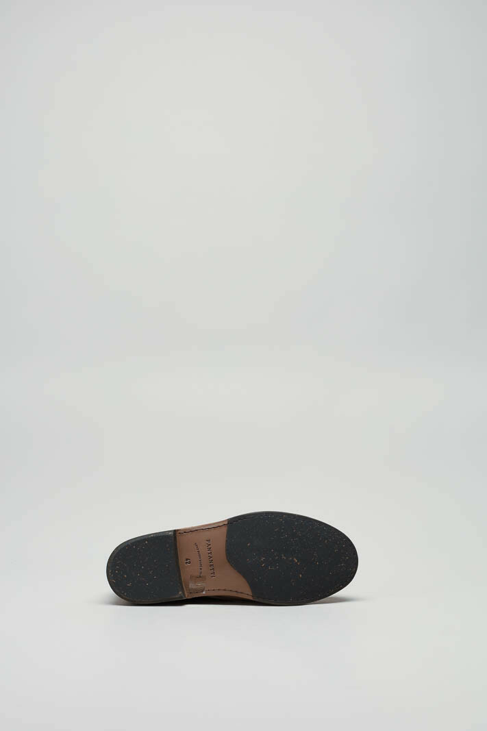 zoom in on Beige Veterschoen image Beige Veterschoen image