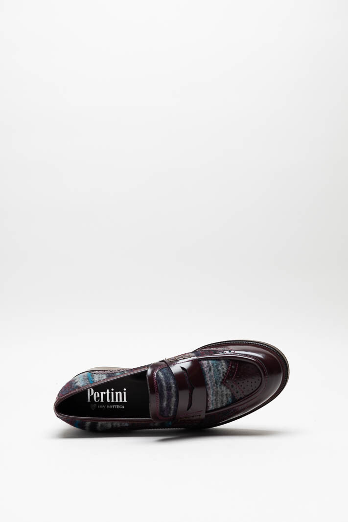 Bordeaux Mocassin image