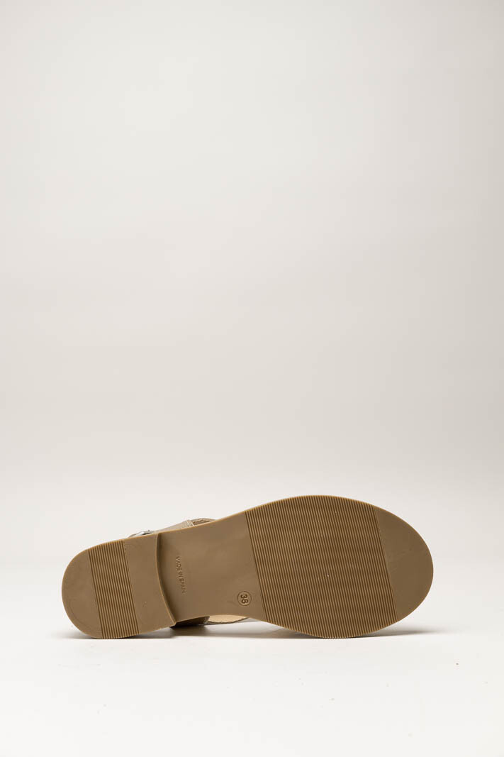 Goud Sandaal plat image