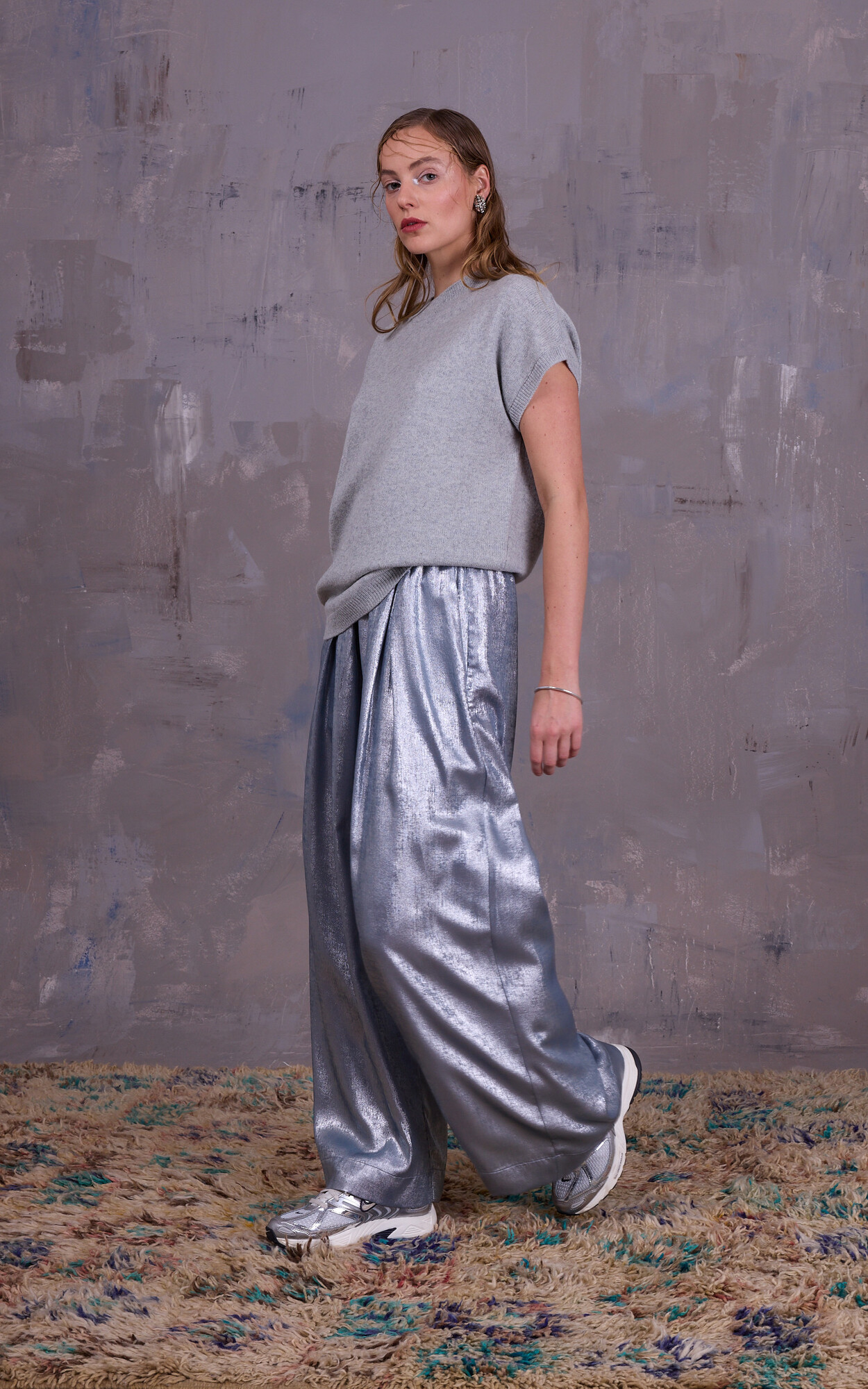 zoom in on Zilver Broek image Zilver Broek image