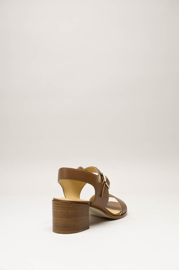 Bruin Sandaal hak image